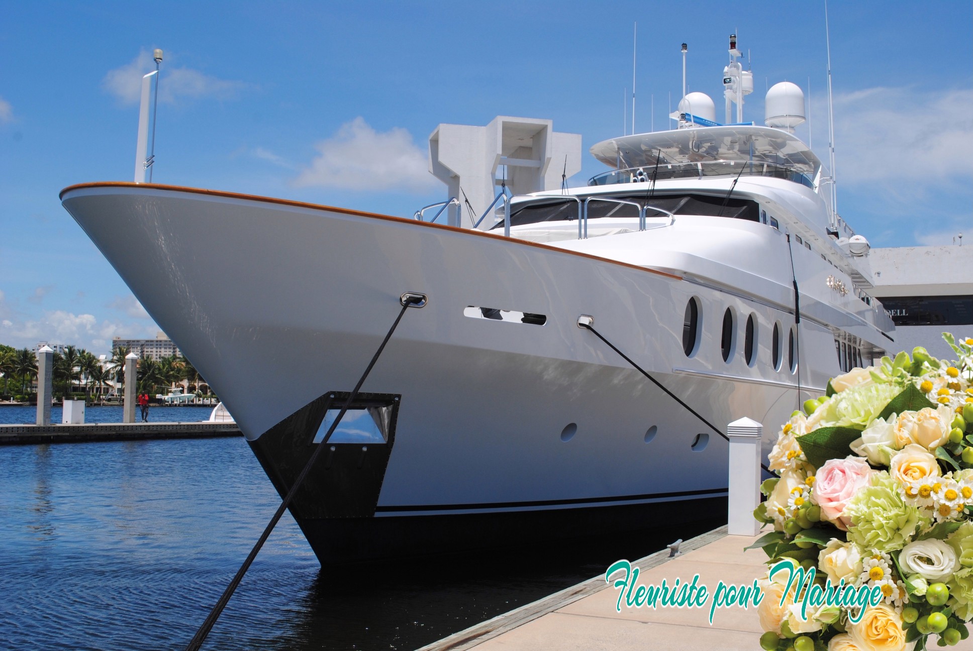 FLEURISTE POUR YACHT - YACHTING - SALON DU YACHTING - CANNES, VALLAURIS GOLF JUAN, ANTIBES, CAGNES SUR MER, ST LAURENT DU VAR, VILLENEUVE LOUBET, MANDELIEU LA NAPOULE,...